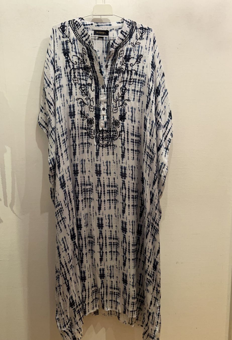 Vestiti: Caftan en 100% viscose, NEUF avec étiquette – Nuovo (secondo la descrizione) da nyon venduto da Lbabi
