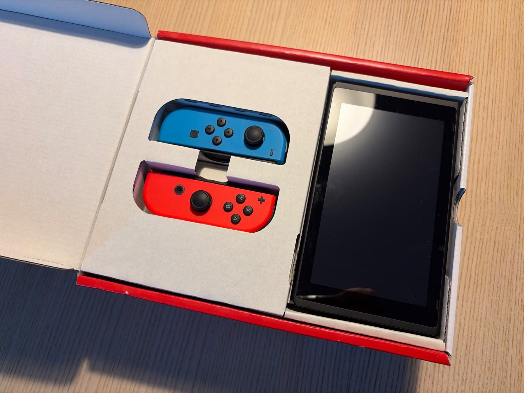 Nintendo Konsolen: Nintendo Switch (V1) inkl. allem Zubehör und OVP – Gebraucht aus Winterthur von jin_nq2j 4