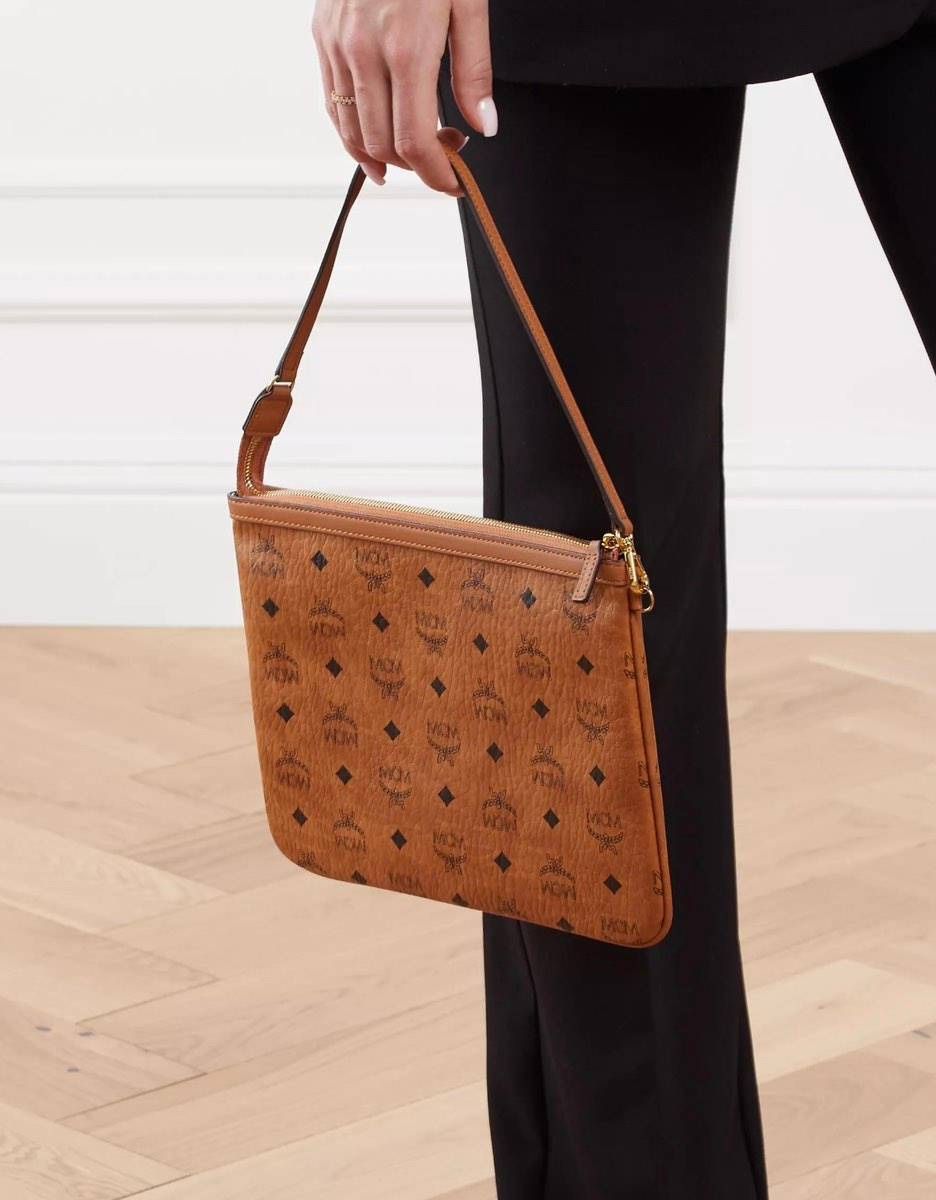 Mcm Borse da donna: MCM Pochette, cognac – Nuovo (secondo la descrizione) da Triesen venduto da atos87