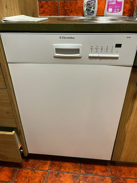 Electrolux Lavastoviglie: Geschirrspühlmaschine – Usato da Wallisellen venduto da kar_n8dg
