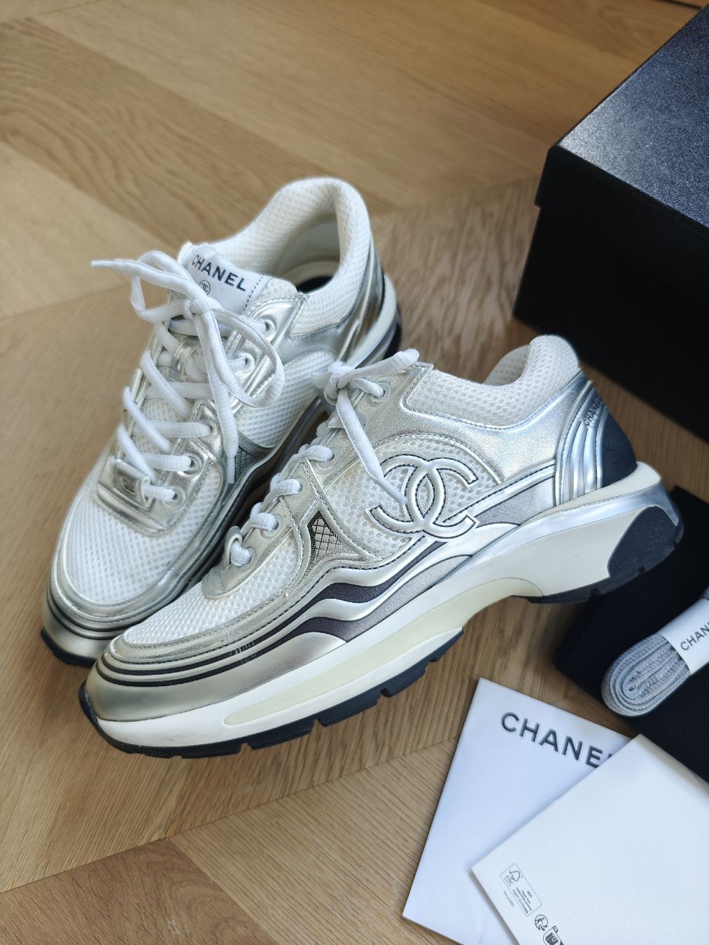 Chanel Scarpe da donna: CHANEL Sneakers – Usato da Erlenbach ZH venduto da nlh 7