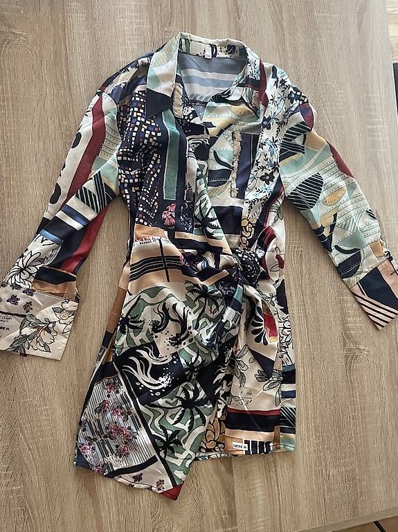 Vestiti: Wickelkleid – Usato da Basel venduto da Make-up-lover