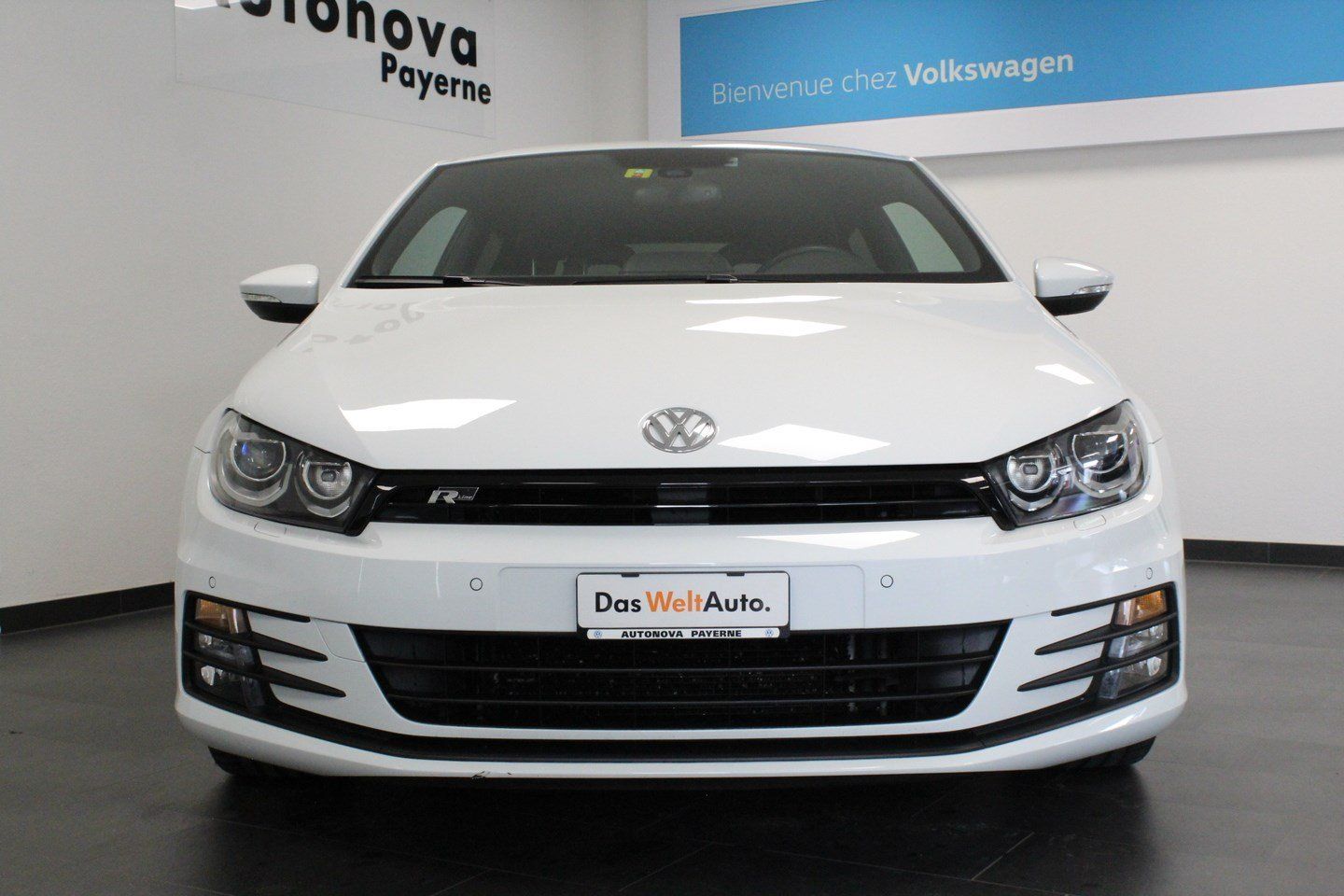 VW Automobili: VW Scirocco 2.0 TSI R-Line – Usato da Pully venduto da Arkasia_8 1
