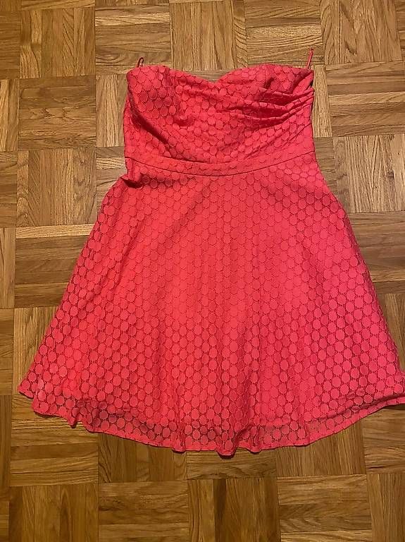 Nafnaf Vestiti: Robe bustier Naf Naf rose Taille 38/40 – Nuovo (secondo la descrizione) da Lausanne venduto da loi_8msc 4