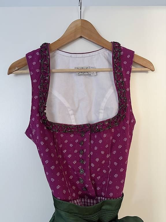Robes: Dirndl Gr. 40 – D'occasion à Dübendorf par jha_zp6y 2