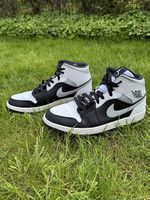 Nike Air Jordan 1 Retro Mid Shadow Grey White Black 