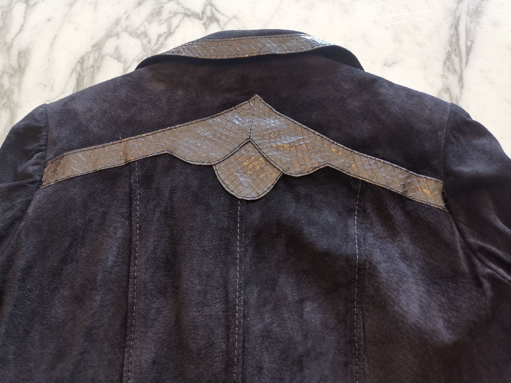 Betty Barclay Giacche: Betty Barclay Vintage Lederblazer mit Pythonleder – Usato da Uerikon venduto da pink_flamingo 1