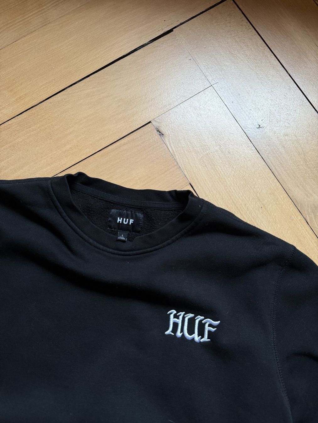 Maglioni & Felpe: HUF - Sweatshirt schwarz L – Usato da Zürich venduto da Diazaio 1