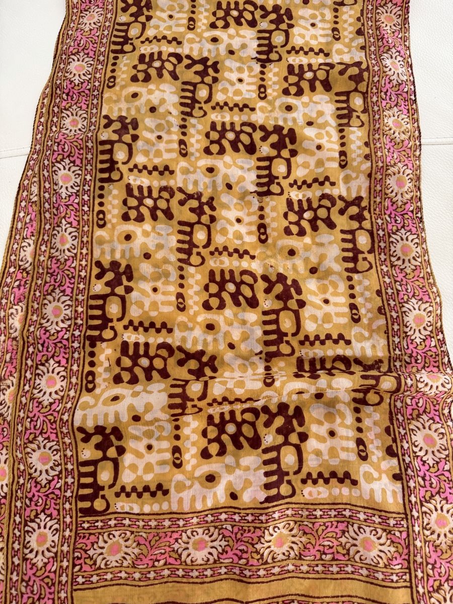 Foulards, Tücher & Schals: Seiden Schal 🌸 – Gebraucht aus Opfikon von Luis144 4