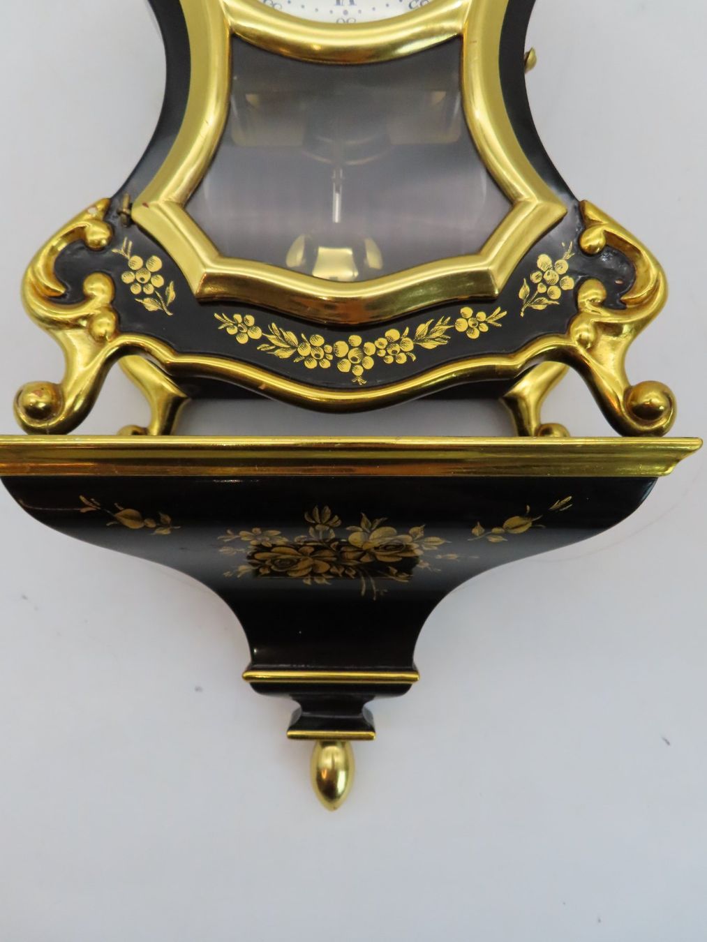 Zenith Orologi da terra & Orologi da parete: Zenith Pendeluhr Schwarz Gold – Usato da Reinach BL venduto da WBZ-Flohmarkt 2
