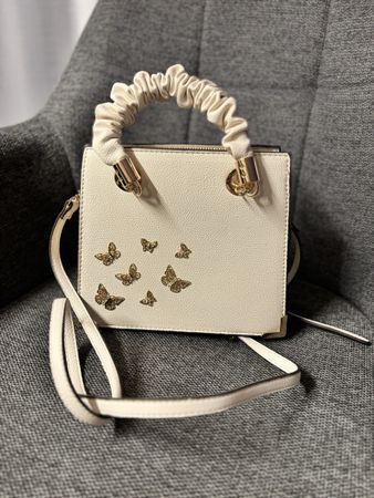 Handtasche