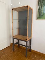 IKEA Nornäs Vitrine 65 x 166 cm mit Beleuchtung