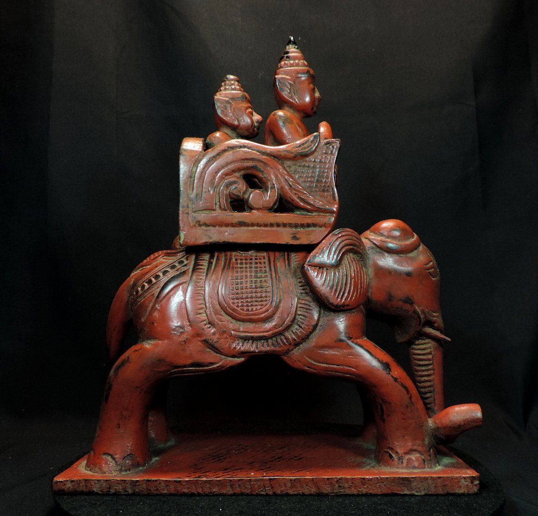 Figuren: alte Elefantenfigur mit Reitern aus Myanmar – Gebraucht aus Duggingen von roterbambus