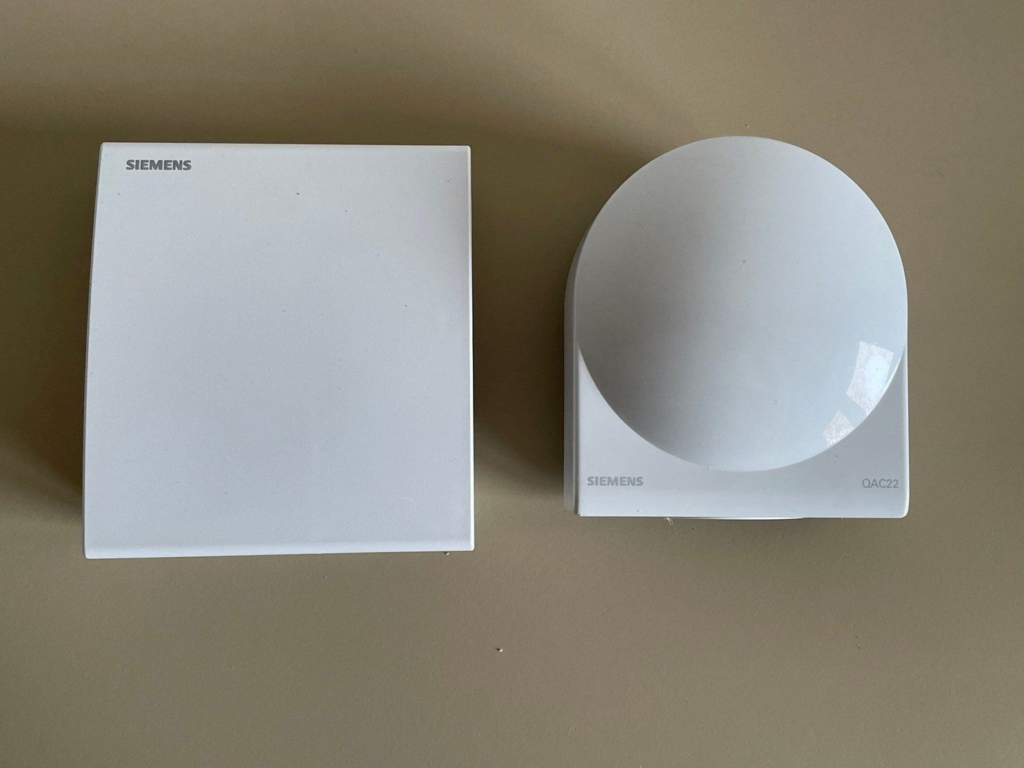 Siemens Radiatori: Régulateur de chauffage Siemens  Synco RMH760 complet – Usato da Tramelan venduto da JeanChris70 6