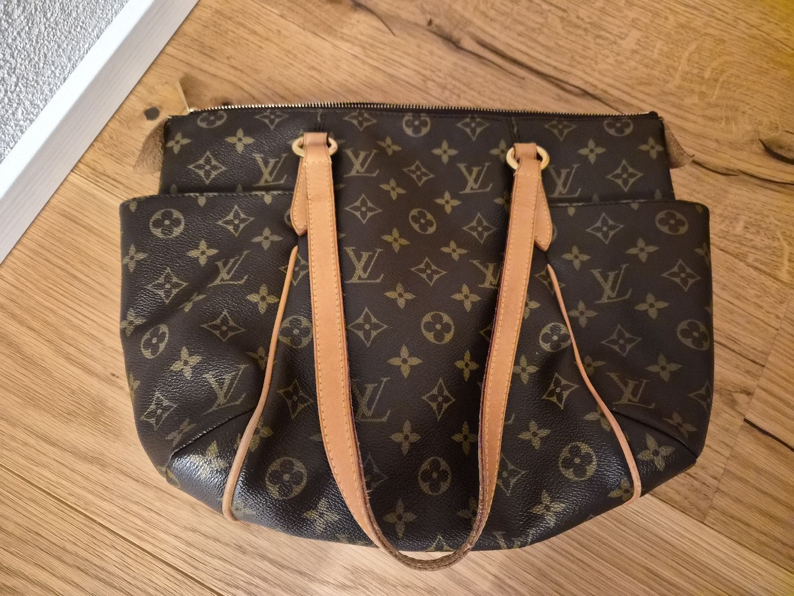 Louis Vuitton Sacs femmes: Louis Vuitton Tasche Monogram Canvas – D'occasion à Schwarzenberg LU par LadySecondhand 3