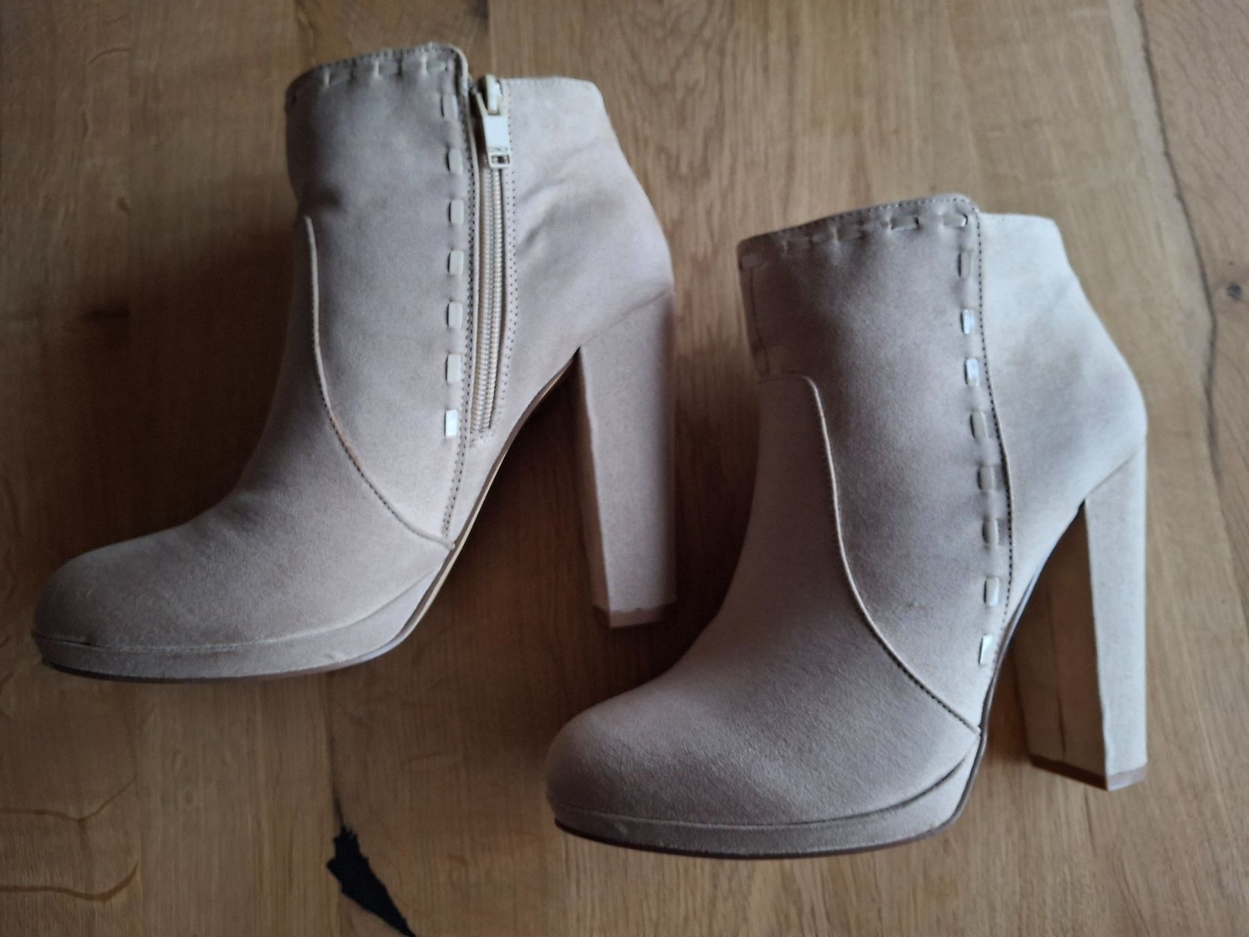 Only Scarpe da donna: Schöne Absatzschuhe von Only gr.40 – Usato da Sigriswil venduto da Aline_87 5