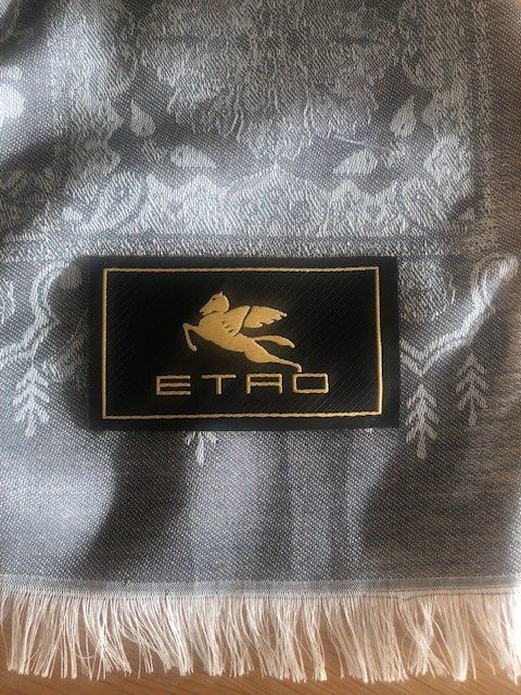 Etro Sciarpe: Foulard , écharpe ETRO – Nuovo (secondo la descrizione) da Genève venduto da san_lb79