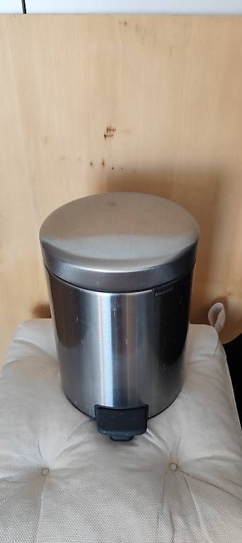 Poubelles: Badezimmer Eimer, Chromstahl – D'occasion à Luzern par Lumide