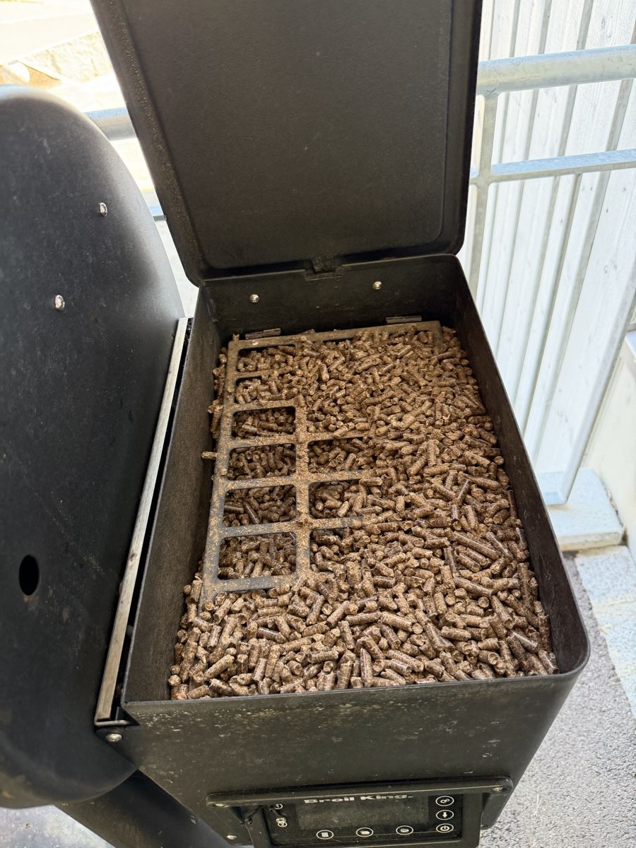 Grills: Broil King Pellet Grill – Gebraucht aus Läufelfingen von ErneAktion 4