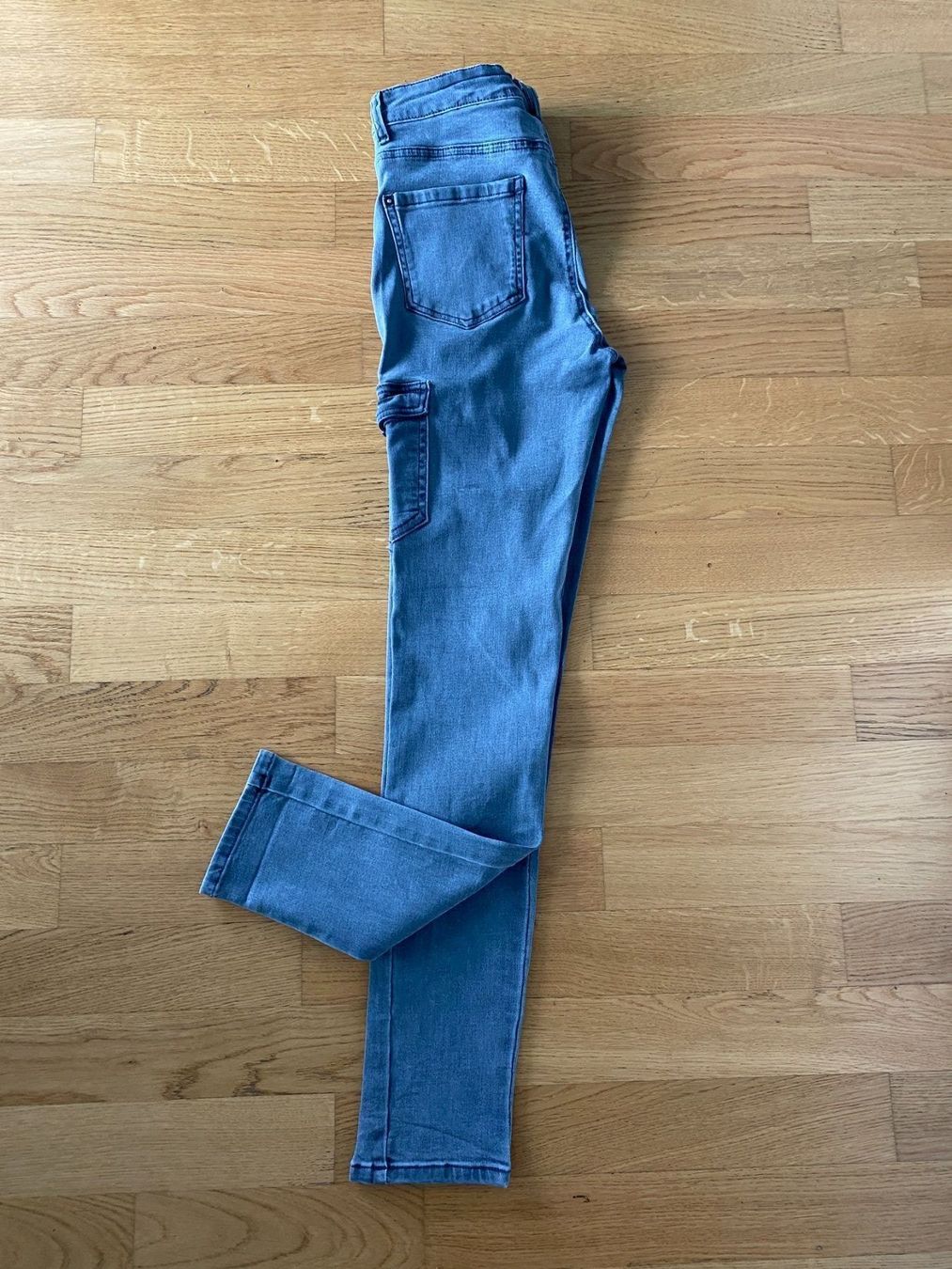 Jeans: Jean GM38 Grau Elastisch Höhe Taille – Usato da Duebendorf venduto da Alexandertreyer 1