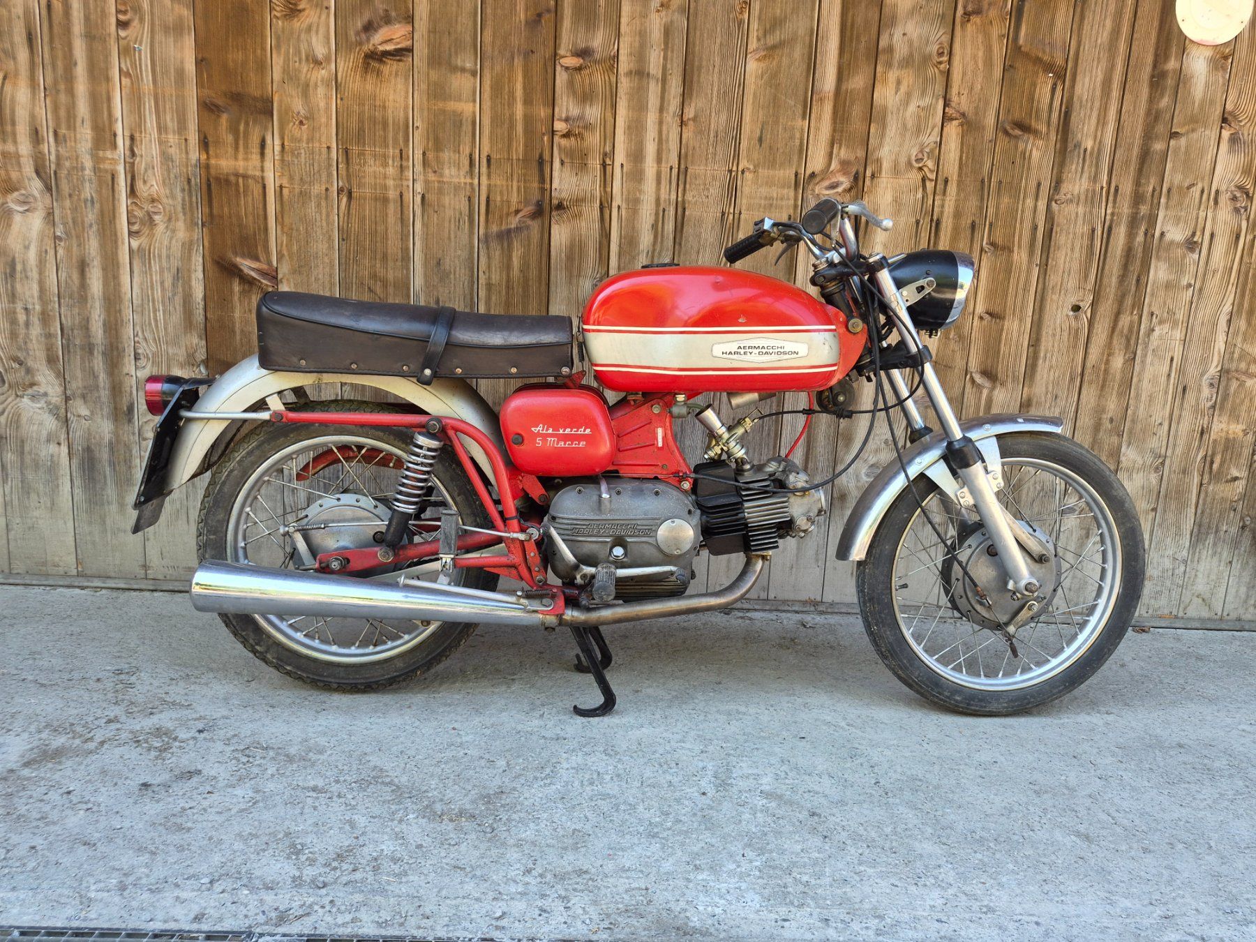 Aermacchi Strada: Aermacchi Ala Verde 250ccm – Usato da Dättlikon venduto da man_ct9m