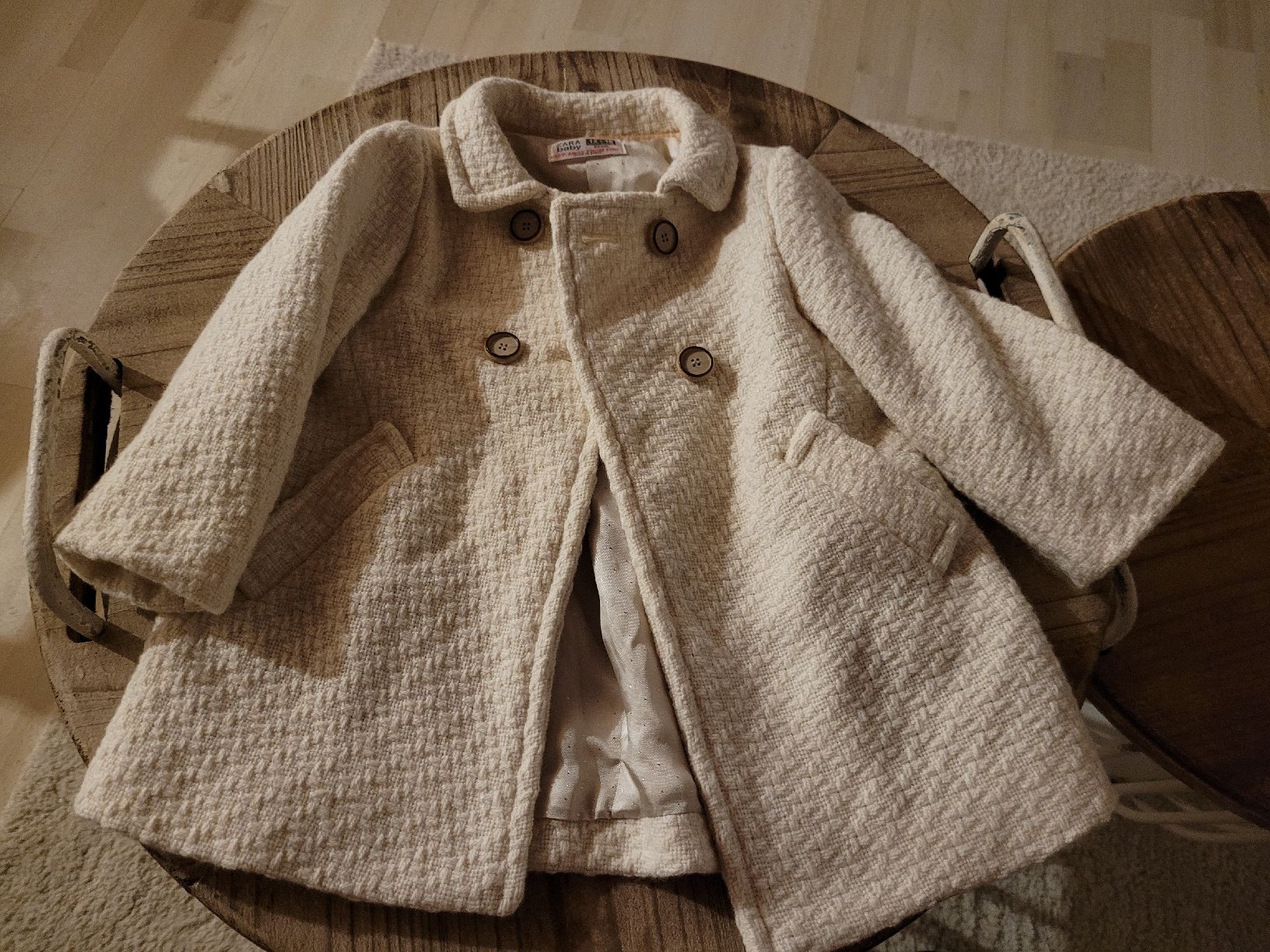 Zara Giacche & Cappotti: Mänteli Zara gr. 80 – Usato da Perlen venduto da Safari_23
