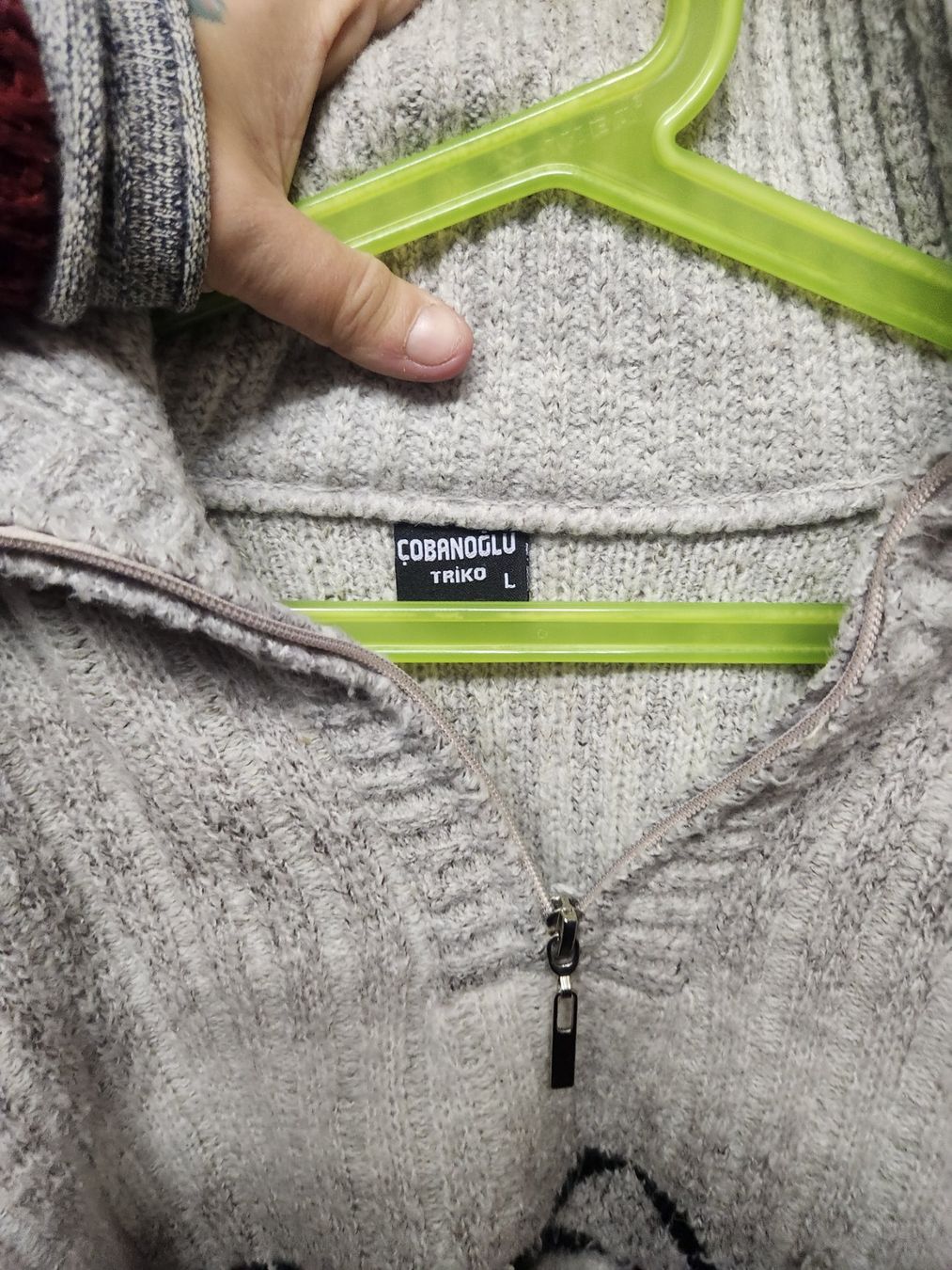 Pulls & Sweat-shirts: Pullover L – D'occasion à Basel par mangome 2