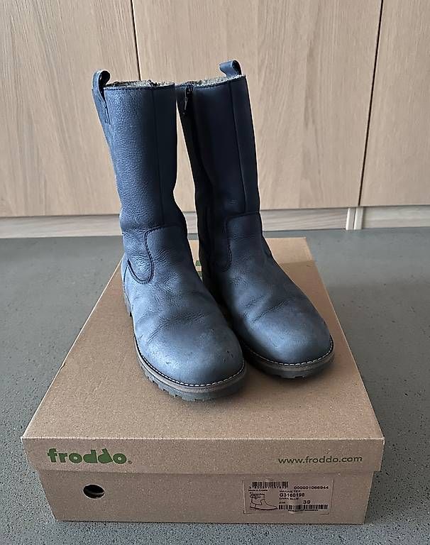 Froddo Scarpe per ragazze: Mädchen Stiefel Froddo, Gr.39 – Usato da Luzern venduto da Natalia_lu