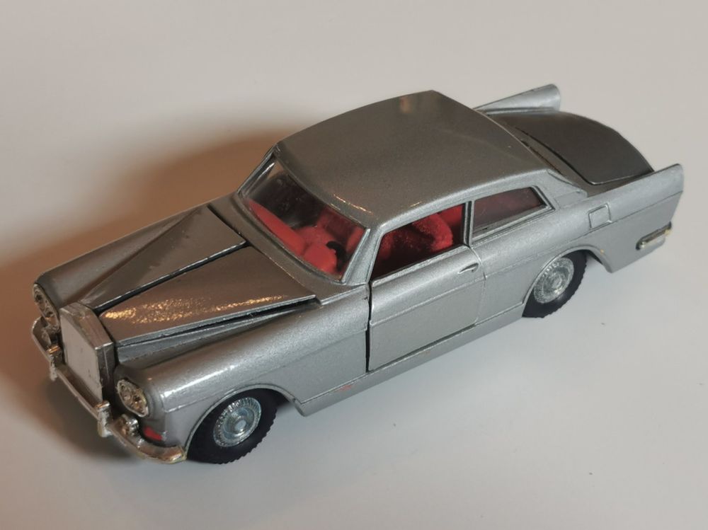 1/43 Politoys M - No. 518 -- Gray Rolls Royce Silver Cloud Grey Metal