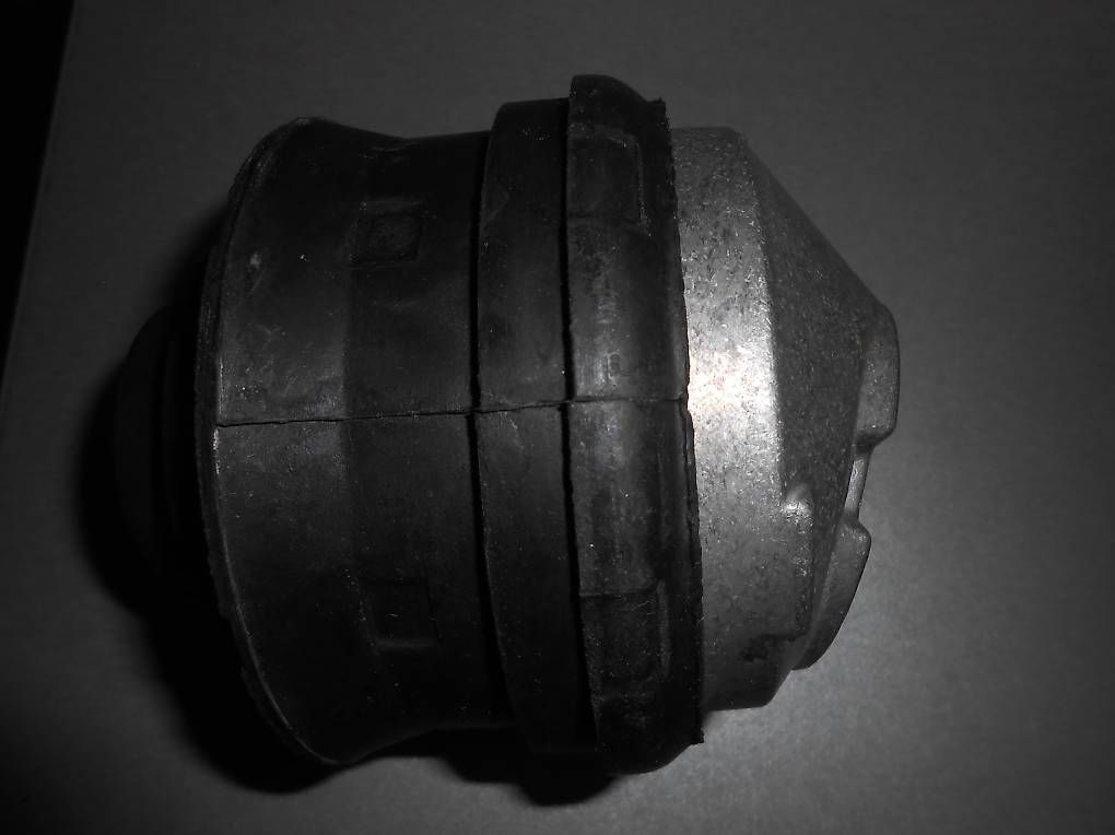 Karts: support moteur chassis 204 – Gebraucht aus Léchelles von guibus02 3