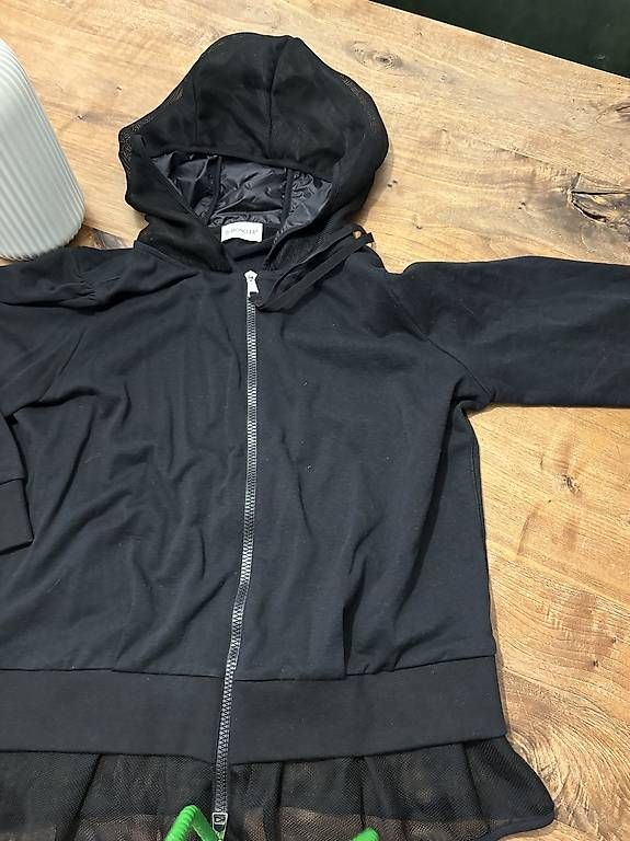 Jacken: Moncler Cardigan Grösse M/L – Gebraucht aus Unterägeri von mar_96hk 3