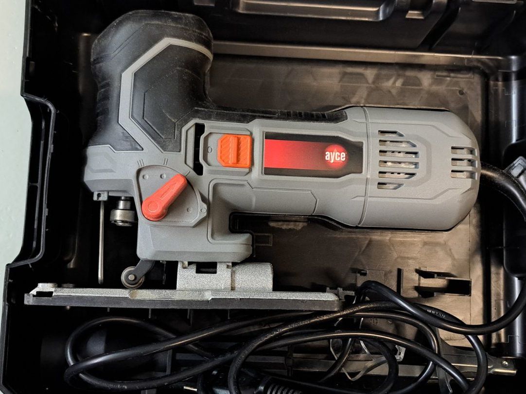 Seghe: STICHSÄGE -SATZ 750 W – Usato da Matzendorf venduto da maxwin 3