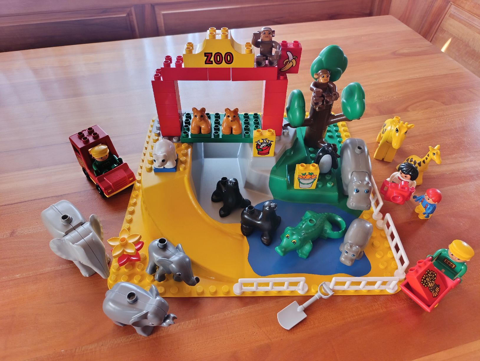 Lego Giocattoli: Lego Duplo Zoo  – Usato da Oberarth venduto da sil_9dfs