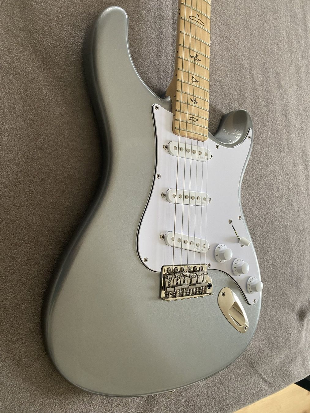 PRS Strumenti musicali: PRS Silver Sky John Mayer Maple USA – Usato da Champagne venduto da Ychnaval 2