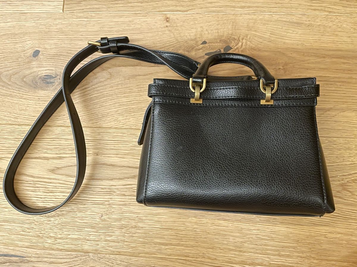 Guess Borse da donna: Guess Tasche – Nuovo (secondo la descrizione) da Fahrni b. Thun venduto da tra_s7lb 4