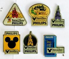 6 Euro Disney Philips  Pins
