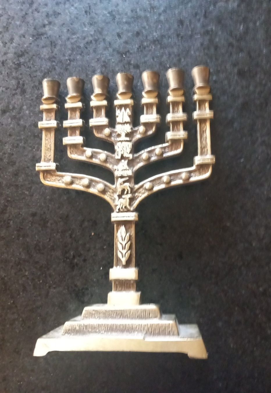 Portacandele: Alte Menora / Menorah, Davidleuchter,  Messing? BEN HOLON – Usato da rust venduto da gisele100 1