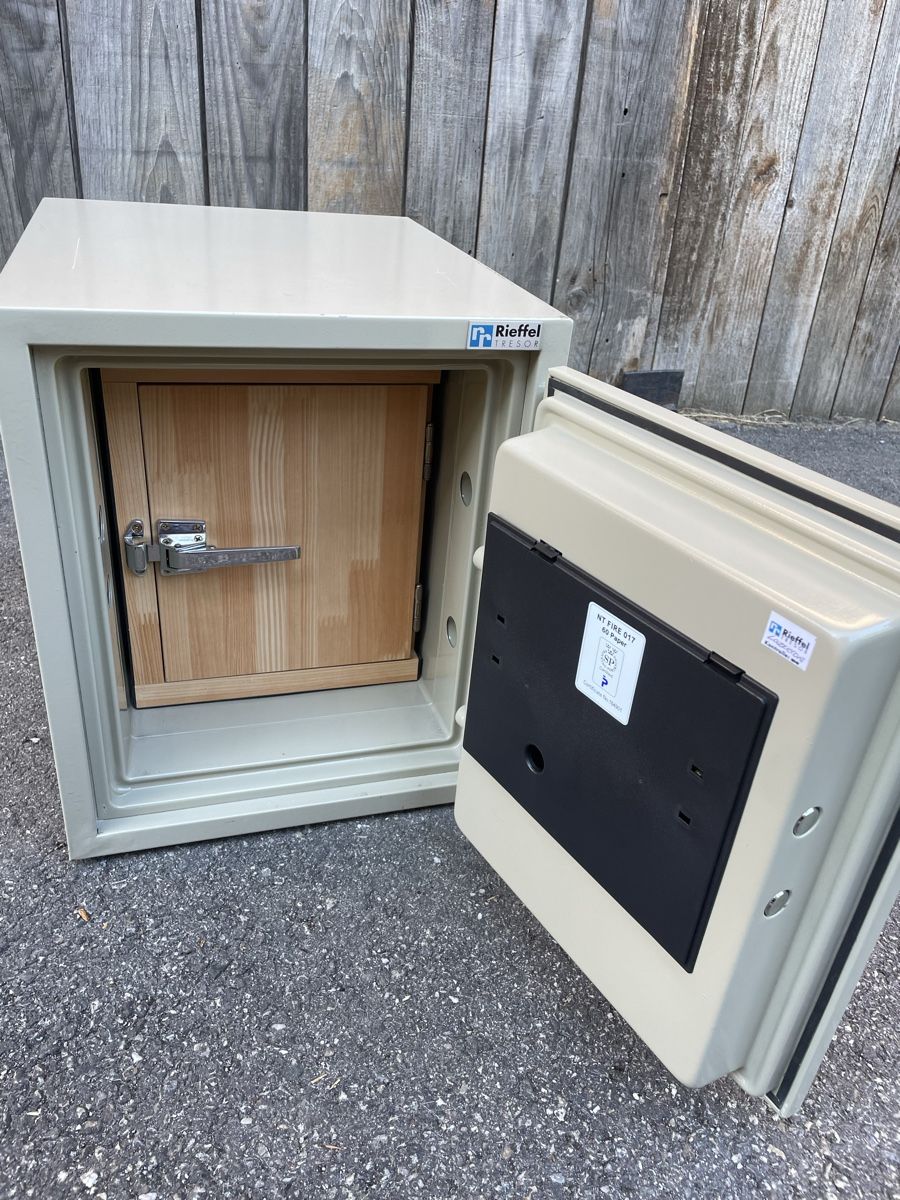 Casseforti: Safe Tresor Diplomat Rieffel – Usato da Lauperswil venduto da lee2011 2