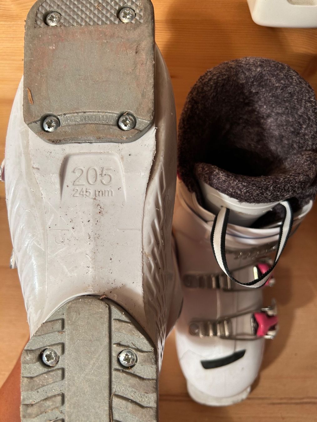 Scarpe per ragazze: Skischuhe Rossignol – Usato da Brittnau venduto da Abellwald 1