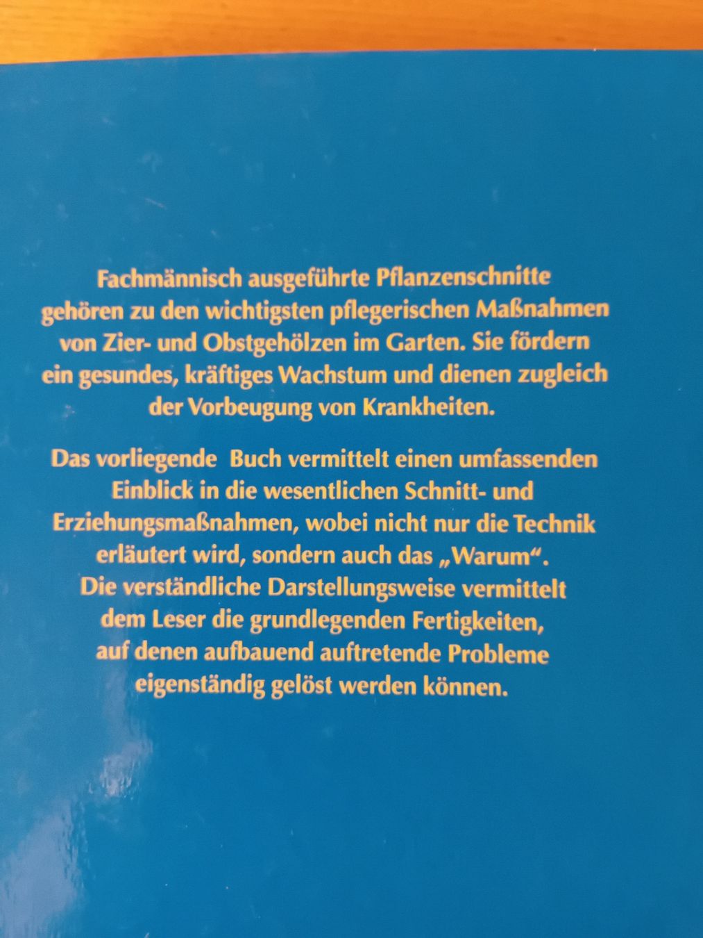 Libri: Das grosse Buch vom Pflanzenschneiden – Usato da St. Ursen venduto da Su_Vo-Bi 3