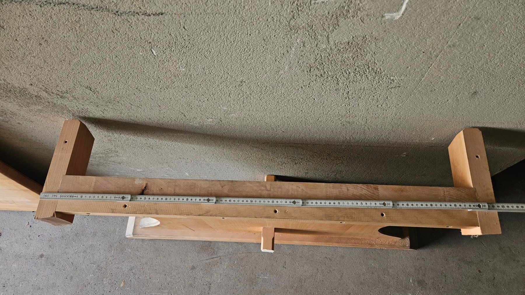 Tavoli: Grosser Holztisch 2.98 x 1.9 m – Usato da Frutigen venduto da unterhalt_wag 5