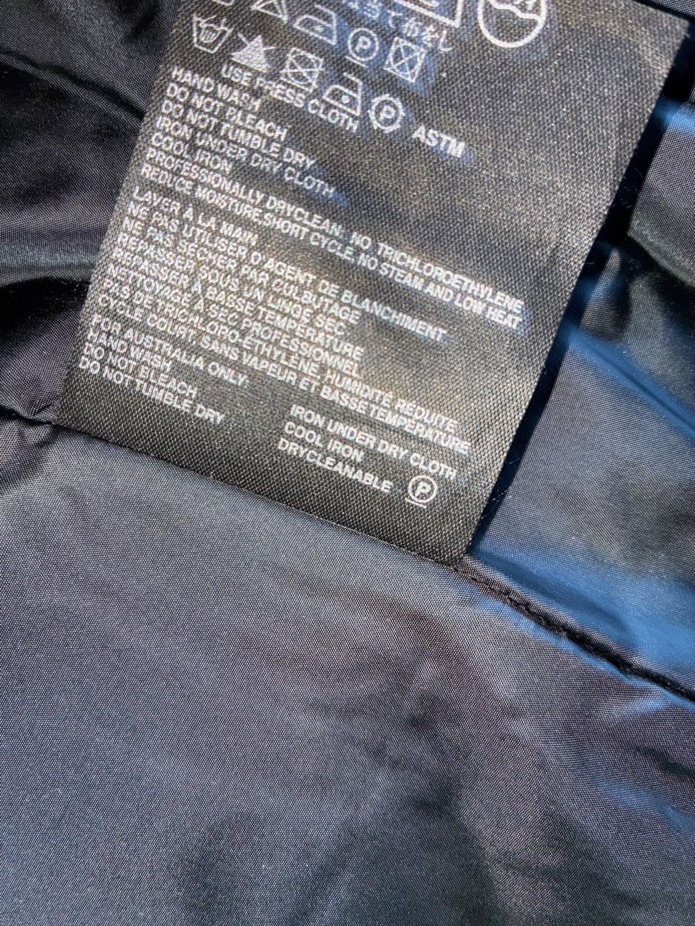Prada Vestes: PRADA – Neuf (Voir description) à Rümlang par har_z6qv 4