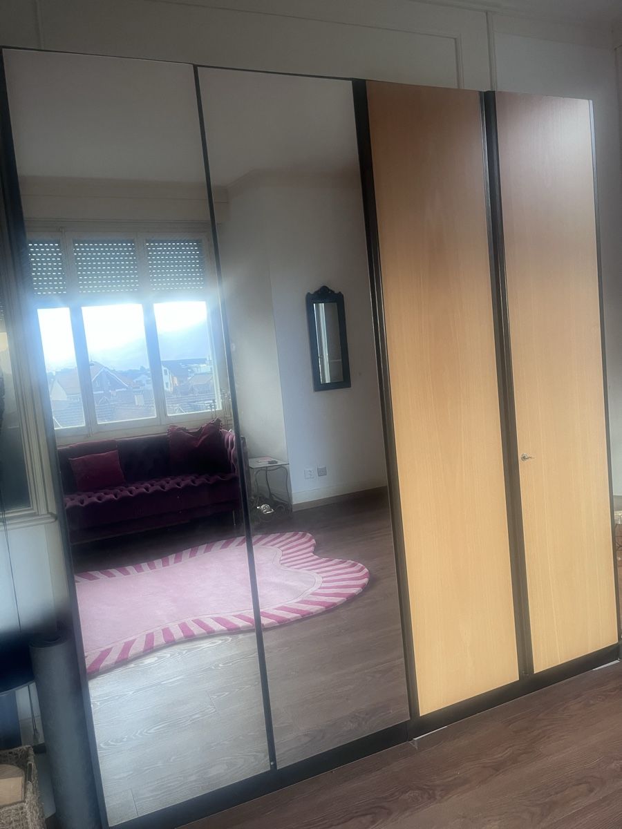 Schränke: Kleiderschrank – Gebraucht aus Interlaken von EKo1man