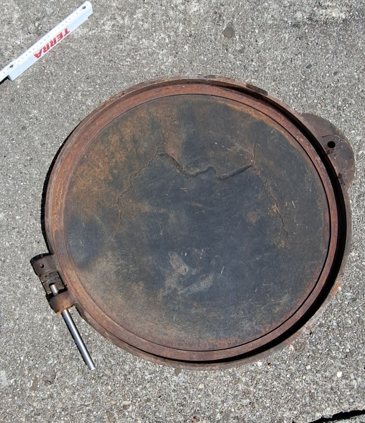 Stagni & Fontane ornamentali: Schachtdeckel Nottaris – Usato da Schangnau venduto da michjord821917 3