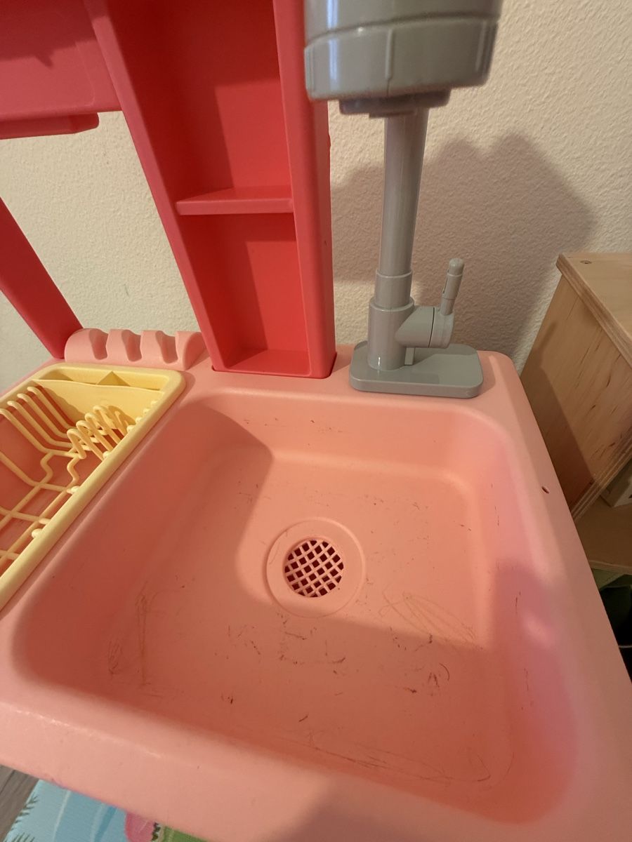 Giocattoli: Kinder-Spielküchenspüle mit fließendem Wasser – Usato da Winterthur venduto da kah_mkb6 2