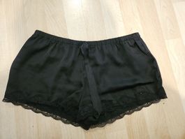 H&M Shorts, schwarz, XS, mit Spitze