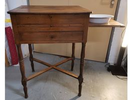 Rarität: Antiker Biedermeier / Louis-Philippe Waschtisch um