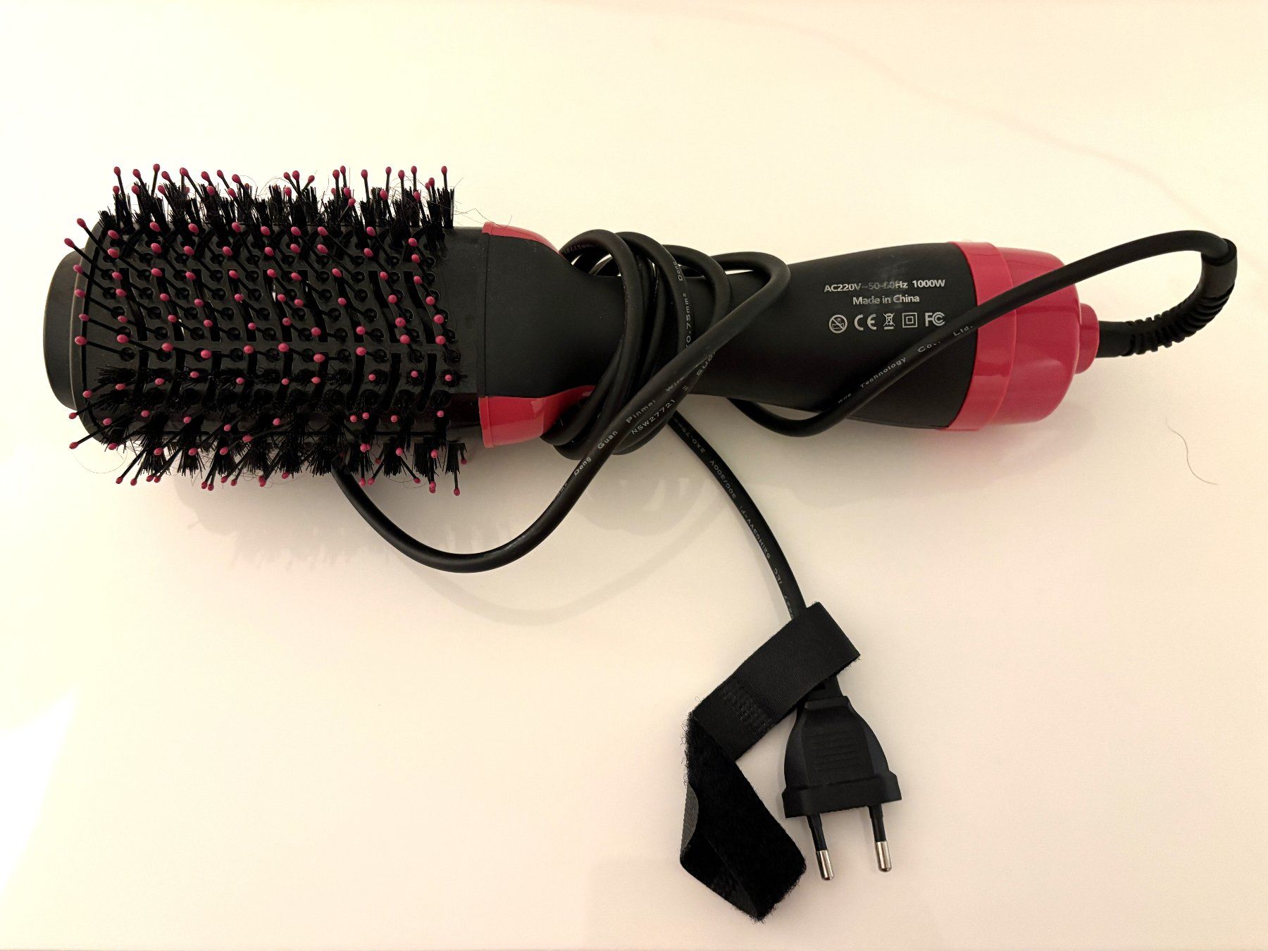 Sonstige Haarpflege: Haarbürste Elecktrisch - NP CHF 60.- – Gebraucht aus Glattbrugg von Ariel012