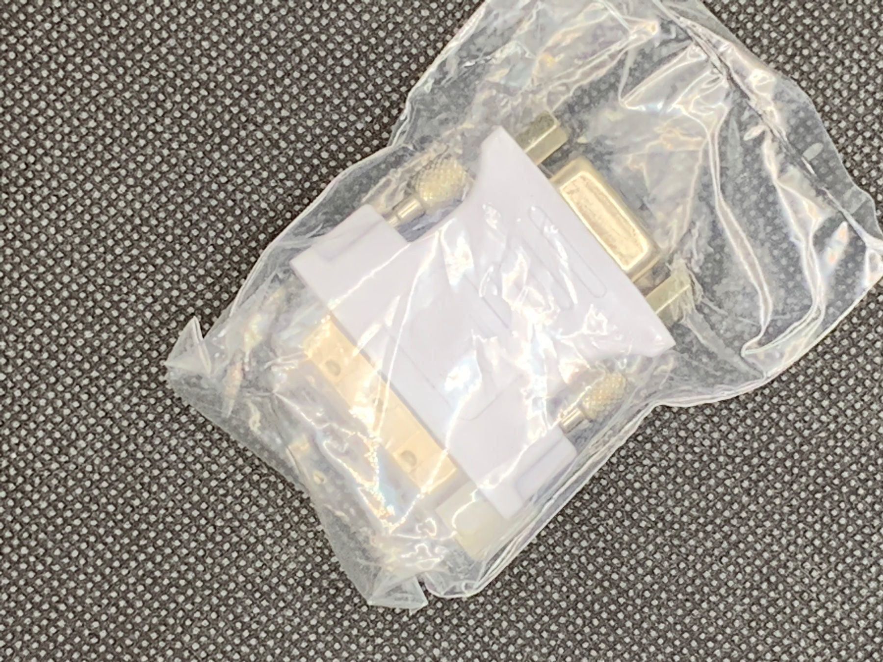 Laufwerke & Adapter: PC Stecker – Neu (gemäss Beschreibung) aus Eschlikon TG von 1.-
