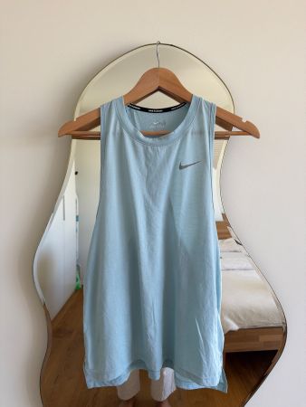 Nike Sport Tanktop hellblau Dri-Fit gebraucht guter Zustand